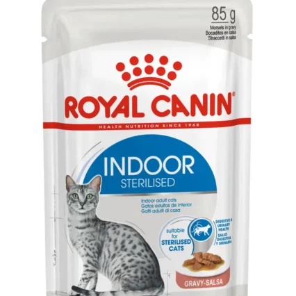 Royal Canin Indoor Sterilised in Gravy – kapsičky pre bytové mačky